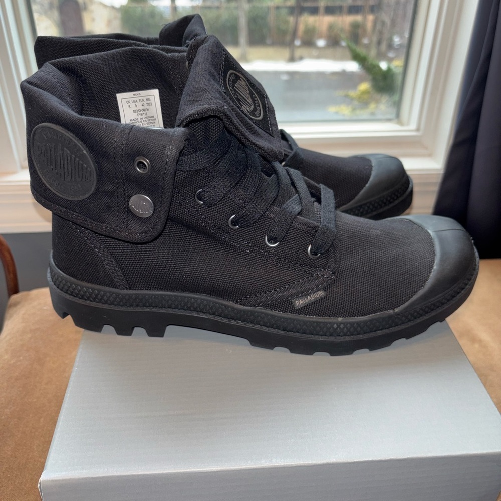 Palladium Men's Black Baggy Footwear